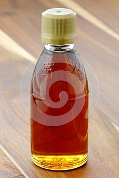 Medium amber delicious maple syrup