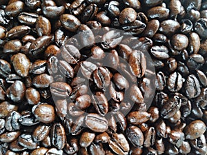 medium to dark roasted coffee beans