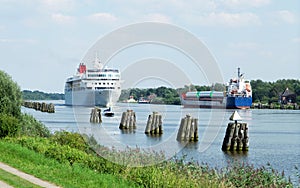 Meeting on the Kiel Canal near Rendsburg