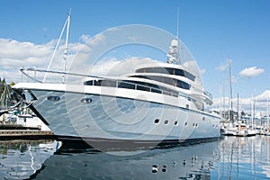 M/Y Maranatha tied up to her berth in Seattle photo