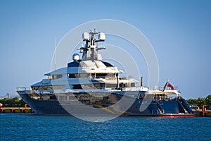 Mega-yacht