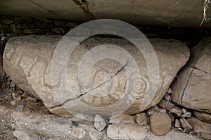 The megalithic art of Knowth | The valley of art