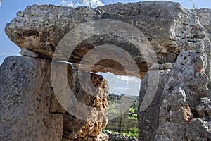 Ta Hagrat Temple | main door megalithic estructure photo
