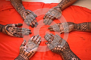 Mehandi tatu in hand work