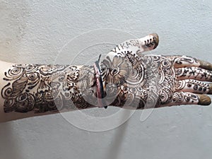 Mehndi, A design hands with henna, tamporary tattoo