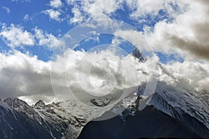 Meili Snow Mountain Mingyong Glaciers