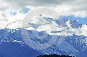 Meili Snow Mountain Mingyong Glaciers photo