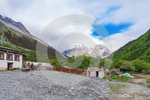 Meili Snow Mountain Scenery and Rural Roads in Yunnan Province, China