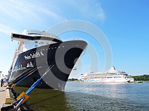 Mein Schiff 4 and AIDA vita Cruise ships