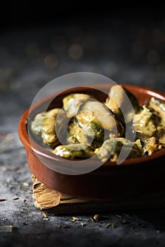 Mejillones al curry, spanish curried mussels