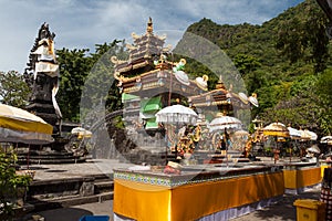Melanting temple