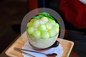 Melon bingsu