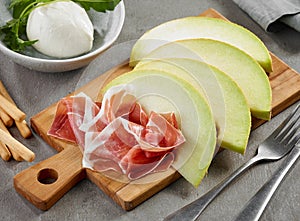 Melon and ham