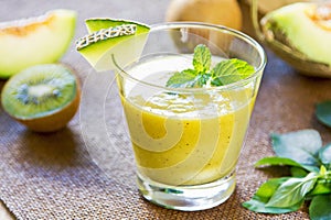 Melon with Kiwi smoothie