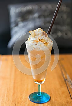 Melon Smoothie with whiped cream