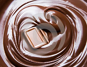 Melt chocolate swirl and chocolate bar