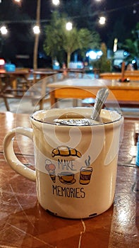 Memorable Vintage Tea Cup