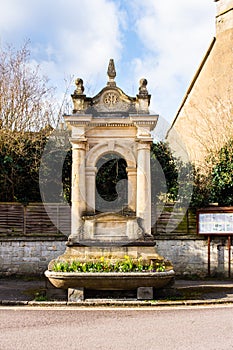 Memorial arch and fountain