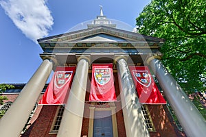 Memorial Church - Harvard University