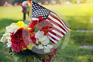 Memorial Day Flowers American Flag