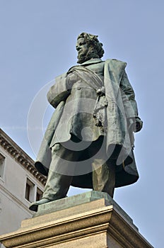 Memorial monument to Manin