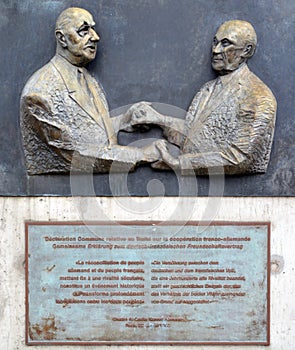 Memorial plaque at the Konrad Adenauer Foundation,
