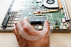 Memory module ddr4 ram installation in laptop by hand