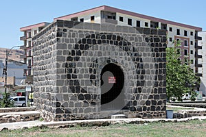 Memu Zin Mausoleum is located in ??rnak, Turkey.