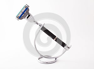 Men's high end reusable razor with stand