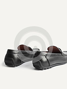 men\'s leather shoes