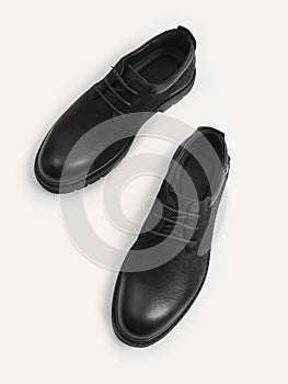 men\'s leather shoes