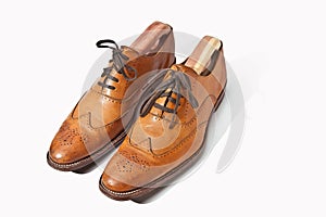 Men's Tan Brogue Shoes