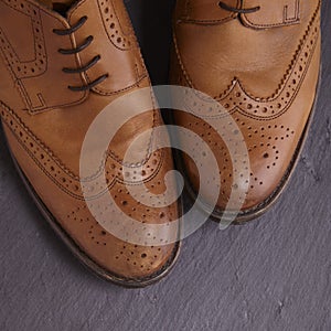 Mens brogues