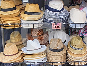 Mens hats for Sale, Italy