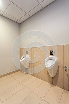 Mens toilet