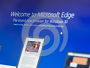 Menu screen of new Windows 10 focussed on Mirosoft Edge icon