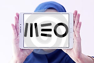 MEO telecommunications company logo