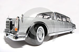 Mercedes Benz 600 metal scale toy car fisheye #2