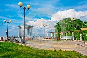 Mere puiestee promenade leading to a beach in Sillamae