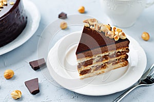 Merengue hazelnut chocolate cake