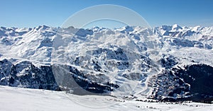 Meribel mottaret panoramic valley view sun snowy mountain landscape France alpes 3 vallees