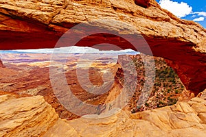 Mesa Arch, Canyonlands National Park near Moab, Utah, USA