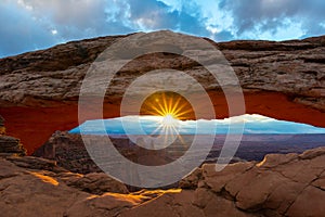 Mesa Arch at sunrise, Canyonlands National Park, Utah