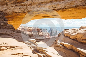 Mesa Arch at sunrise, Canyonlands National Park, Utah, USA