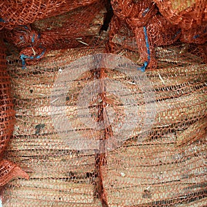 mesh firelighters for combustion and heating-