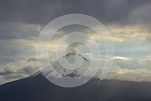 A mesmerizing view of an active Popocatepetl volcano in Mexico