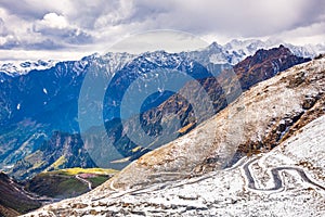 Mesmerizing view en-route to Rohtang pass of Pir Panjal