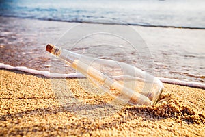 Help message bottle beach