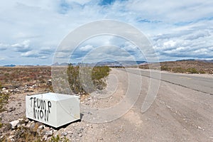 Message in the desert, Trump won