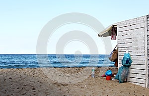 Messy holidays at the sea, evening